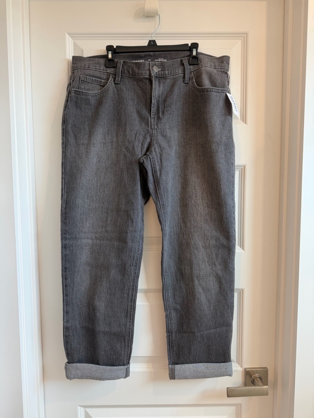 Old Navy Wow Mid-Rise Boyfriend Jeans